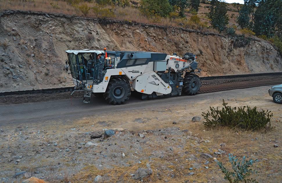 Reforzarán asfalto de tramo Huanta -Las Vegas-Huyllapampa-Ayacucho para seguridad de transportistas