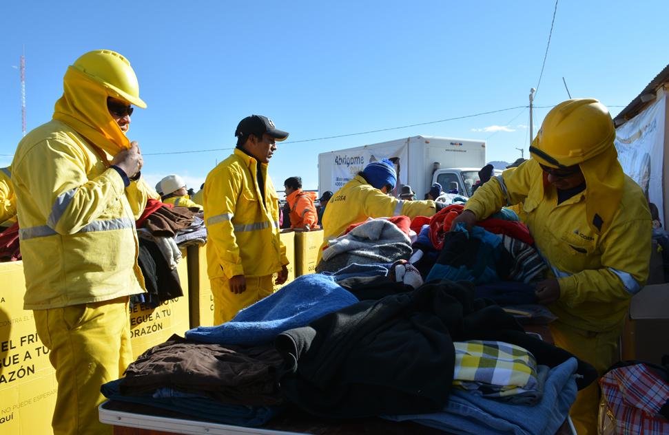 ICCGSA donated warm clothes in the highest areas of Tacna