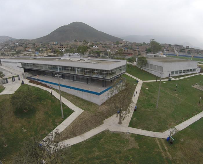 Construction of Flor de Amancaes Zonal Park