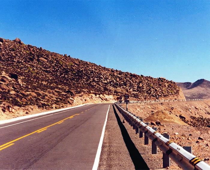 Carretera Ilo - Desaguadero